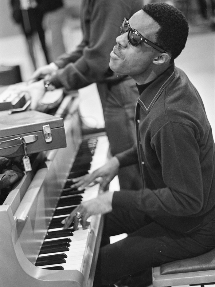Stevie Wonder at the keys, 1967